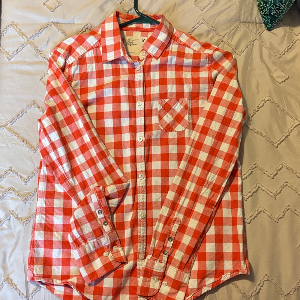 American Eagle Outfitters Women’s Plaid Shirt